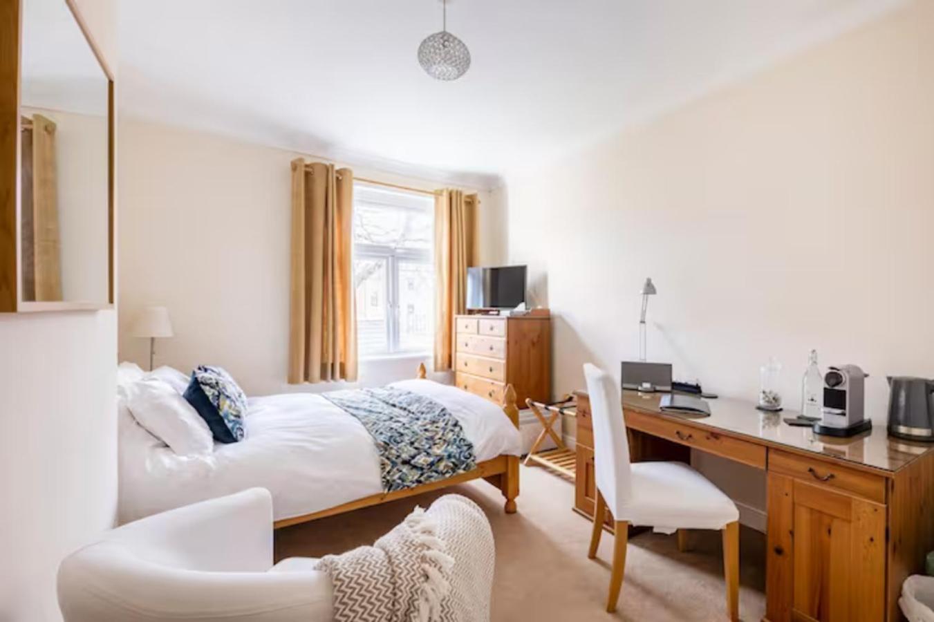 Room With Private Bath In Pontcanna Cardiff Exterior foto